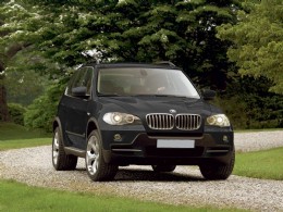 /pics/galeria/s_bmw_x5_fekete.jpg